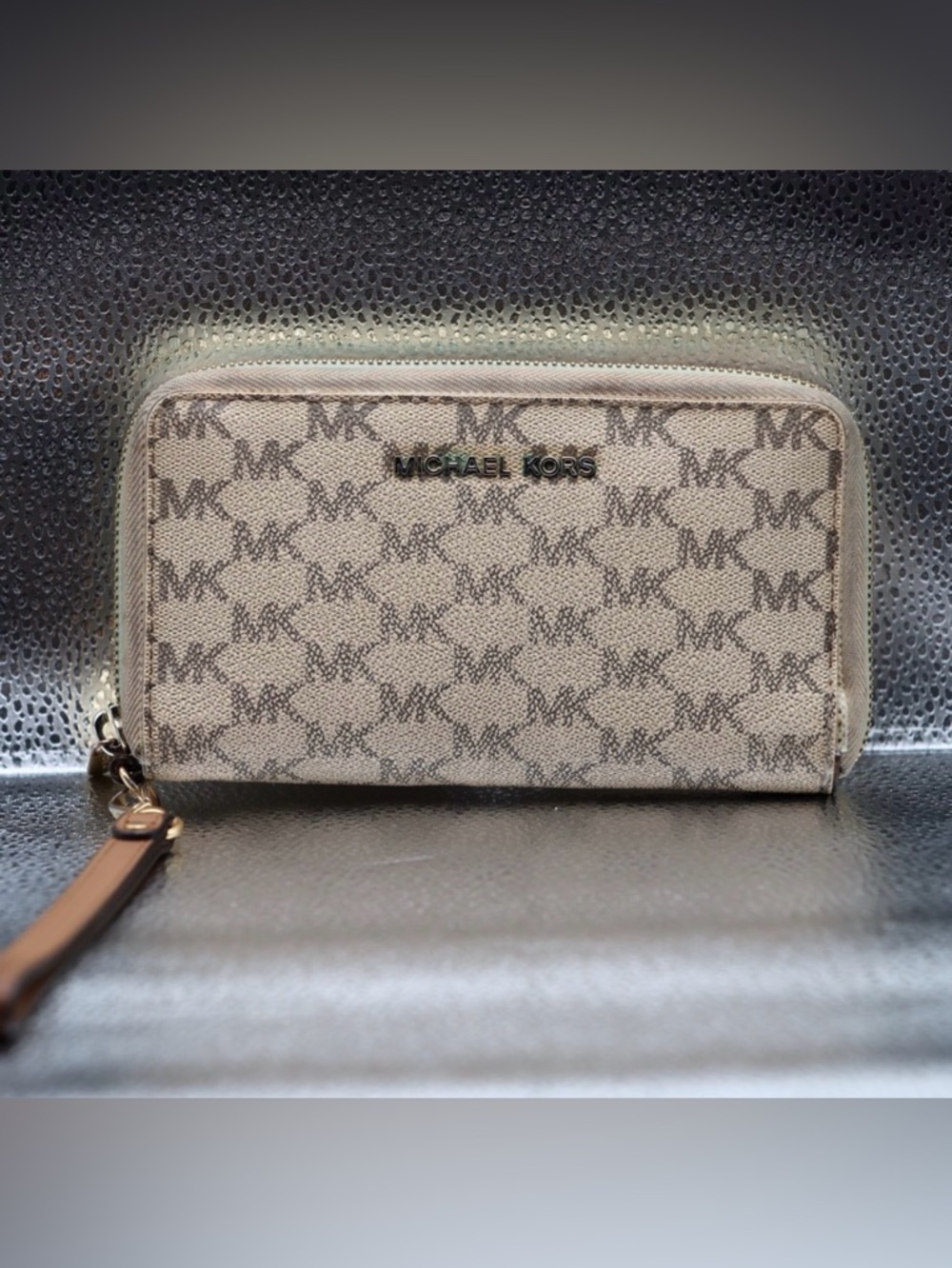 MICHAEL KORS MK Signature Jet Set Travel Wristlet Wallet Clutch